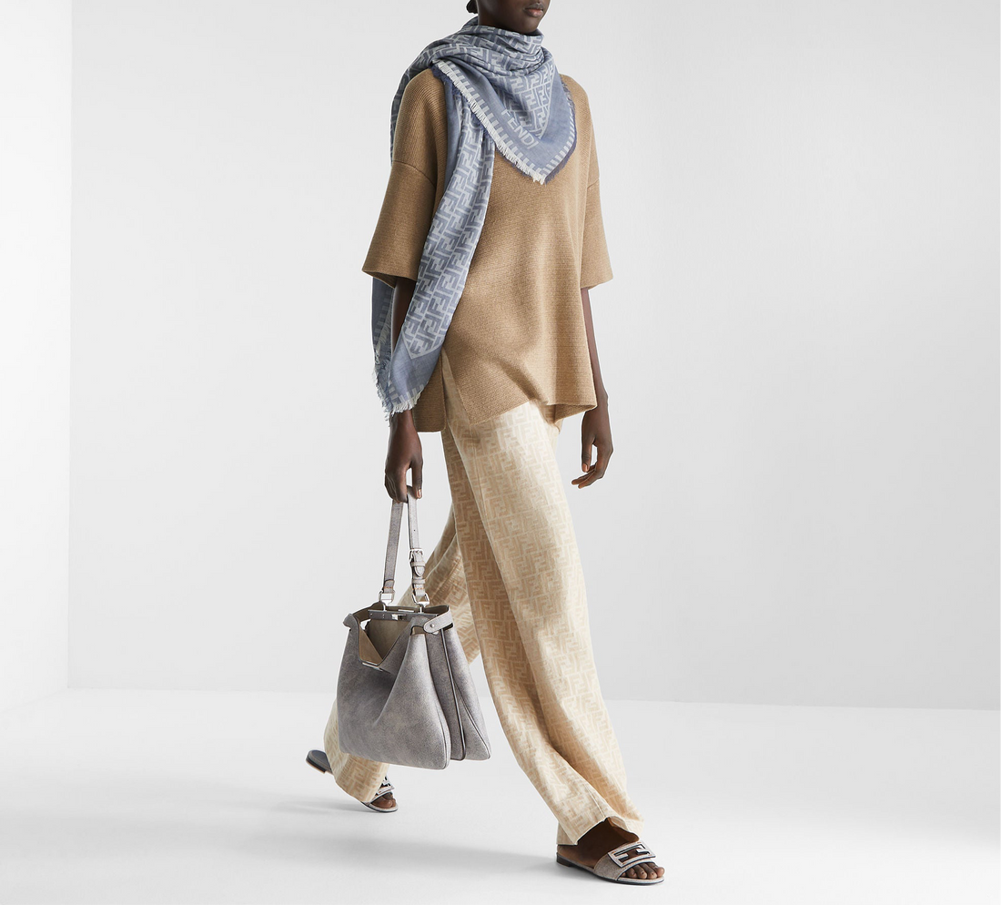 Fendi Shawl
Blue FF cotton shawl