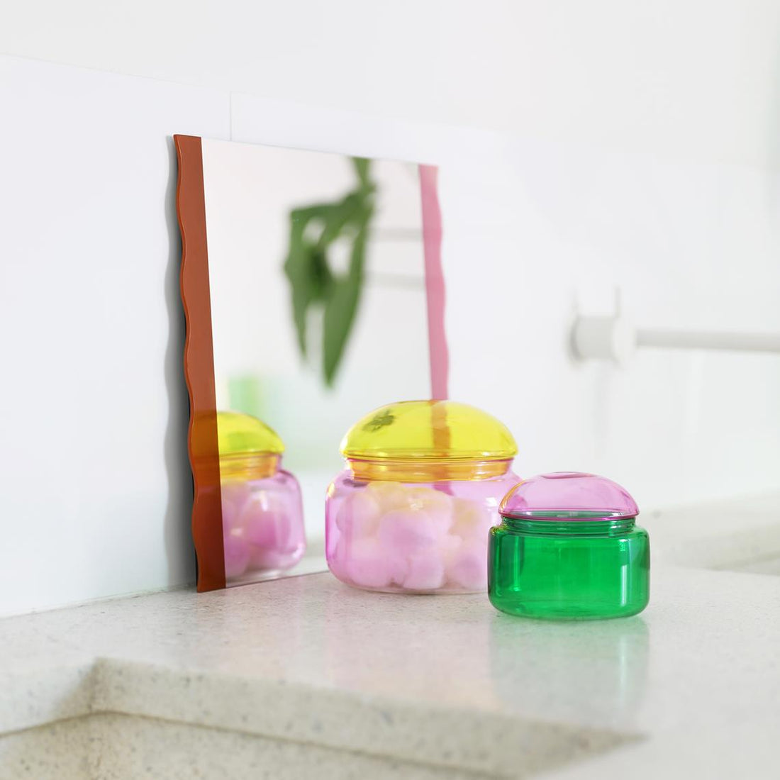Klevering-Jar puffy green
